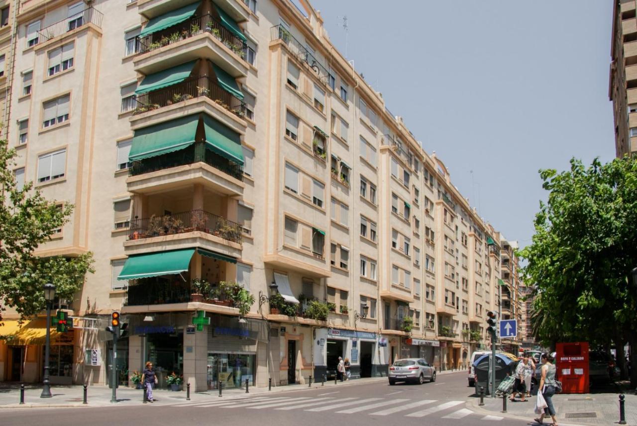 Apartamentos Fv Flats Valencia - Mestalla 9 Екстер'єр фото