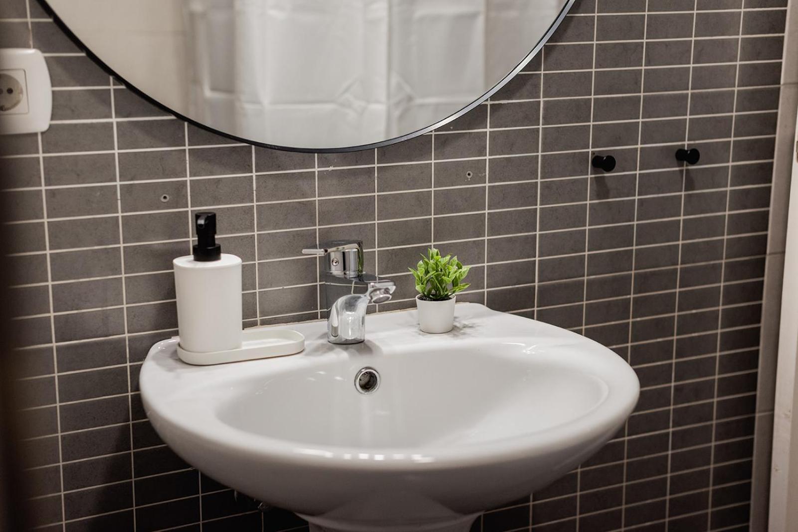 Apartamentos Fv Flats Valencia - Mestalla 9 Екстер'єр фото